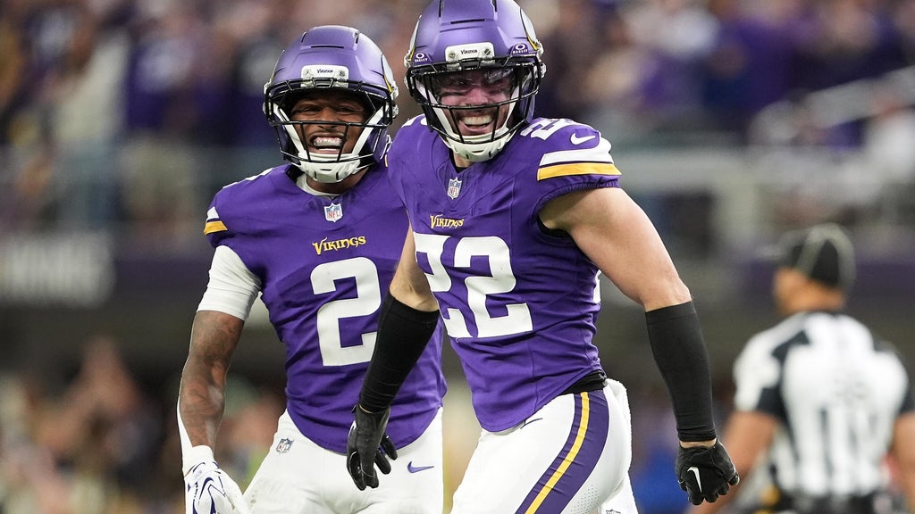 Vikings defense clamps down on Daniel Jones and the Colts for a 16-10 victory to stay undefeated — WCCO / CBS Minnesota, Grand Prairie Arts news