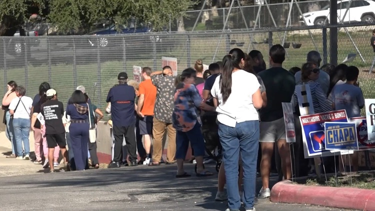 Early voters in Bexar County say voting machines are 'switching' up their selections. Election officials are 'monitoring closely.' — KENS 5 (San Antonio), Grand Prairie Community news